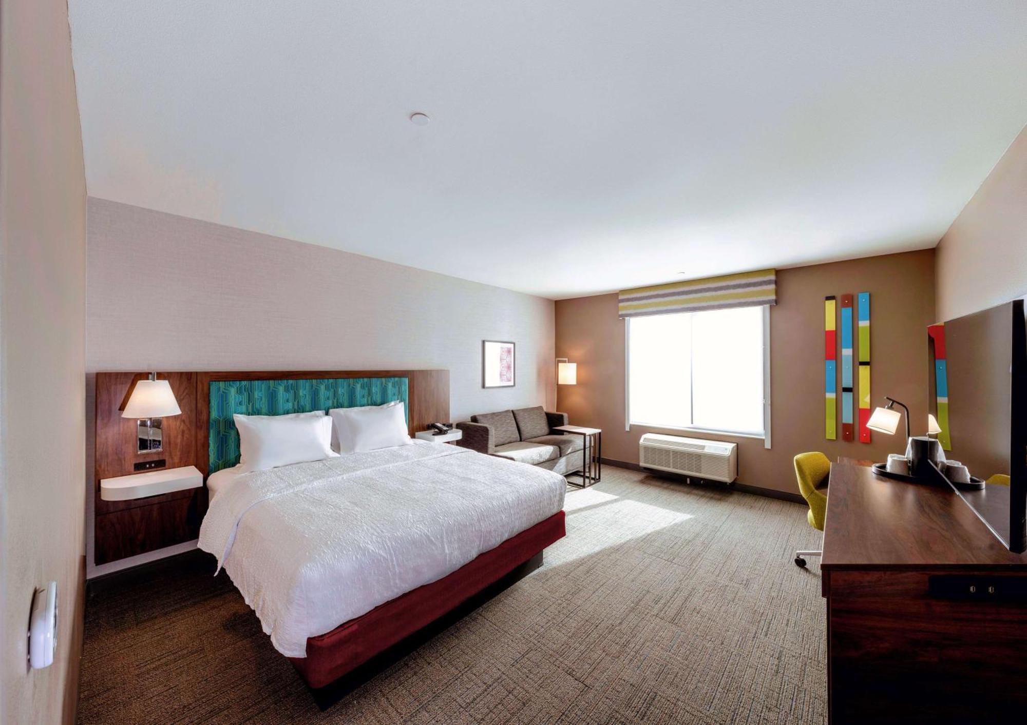 Hotel Hampton 3*